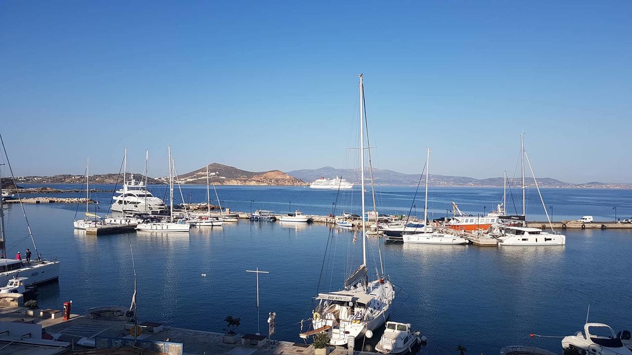 Naxos Riviera Suites Naxos City Ngoại thất bức ảnh
